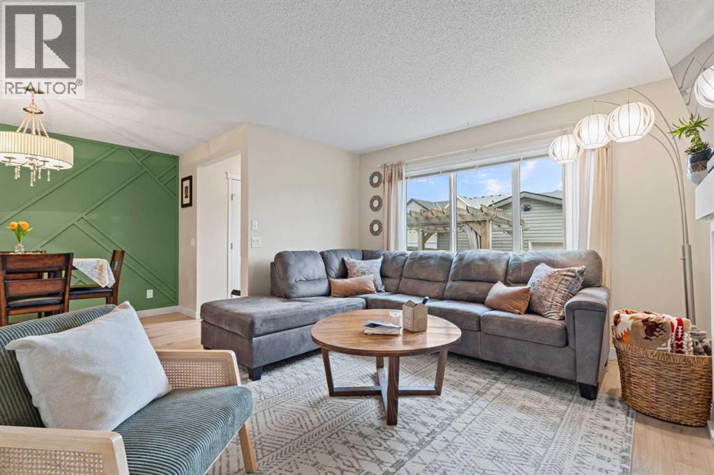 216 Copperpond Parade SE, Calgary, Alberta  T2Z 5B2 - Photo 15 - A2296365