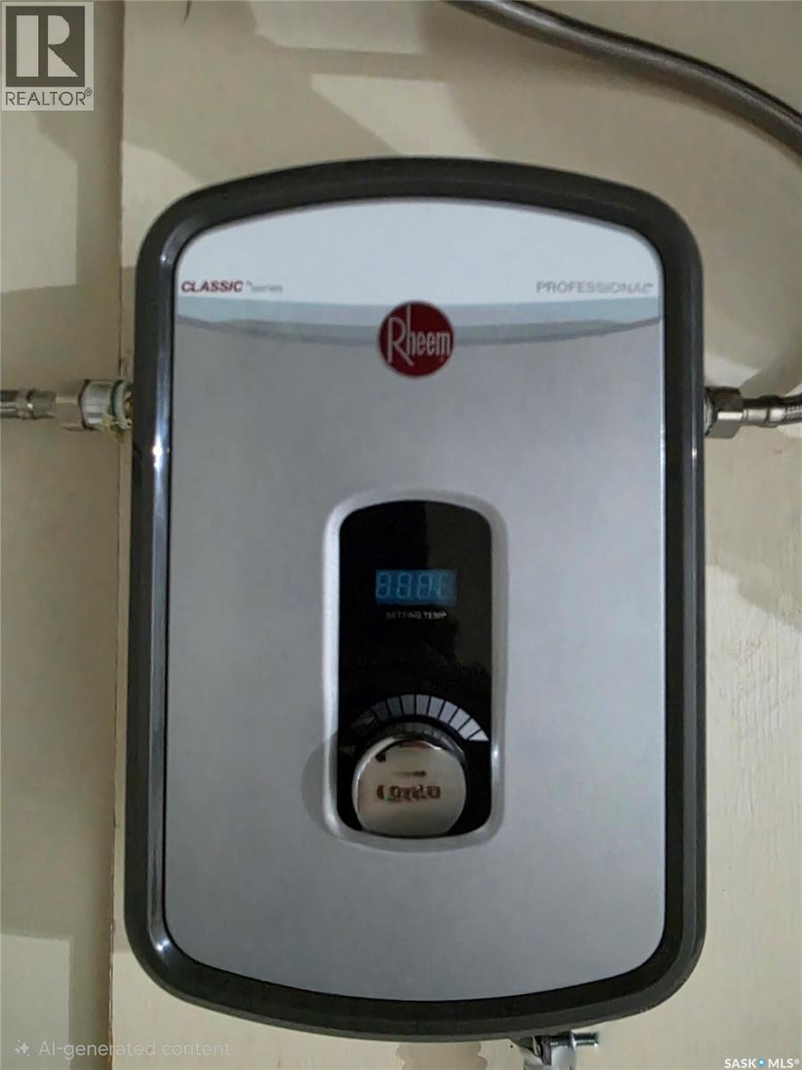 113 3rd Street E, Mankota, Saskatchewan  S0H 2W0 - Photo 14 - SK031327