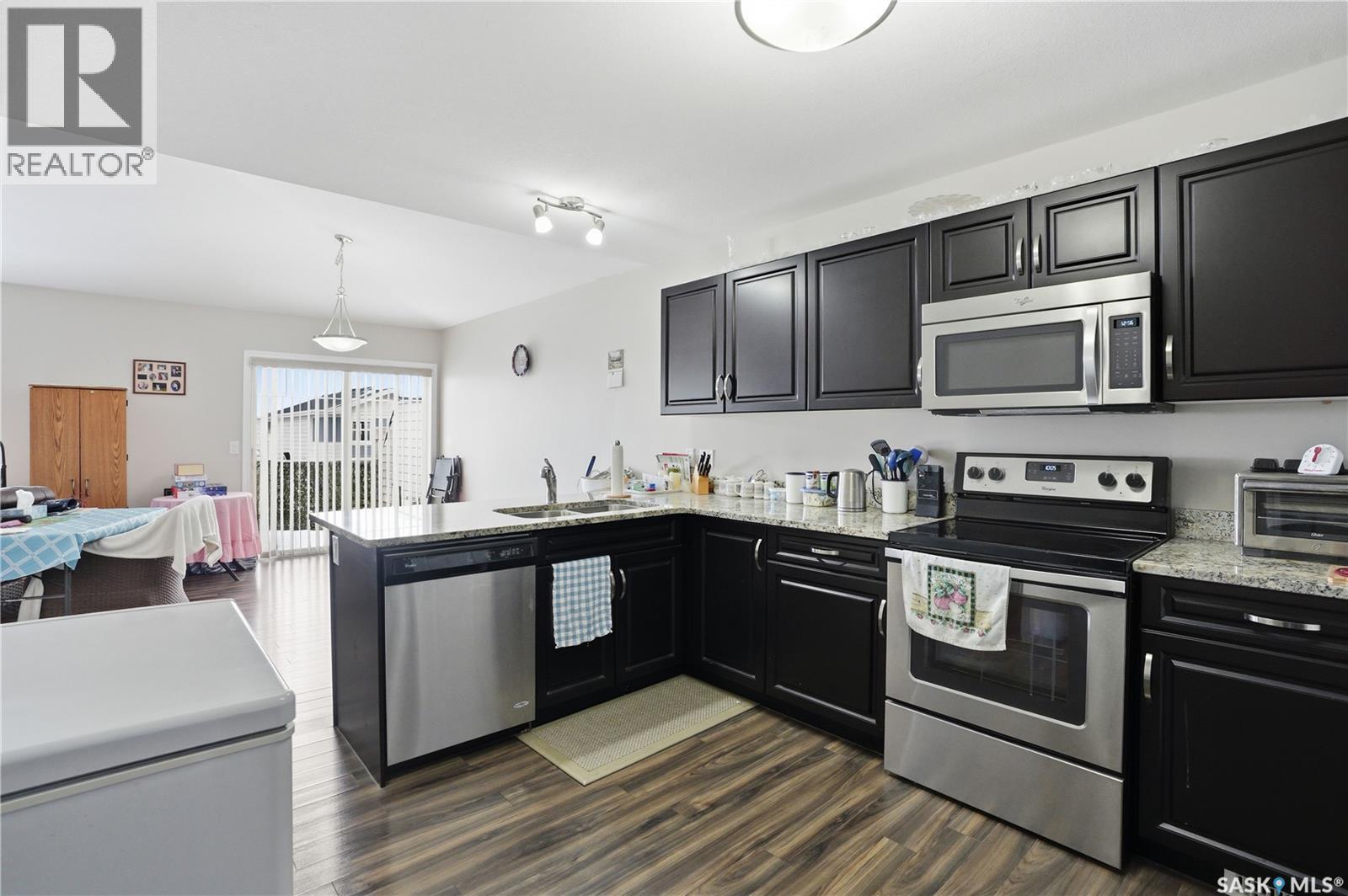 331 100 Chaparral Boulevard, Martensville, Saskatchewan  S0K 0A2 - Photo 3 - SK031304