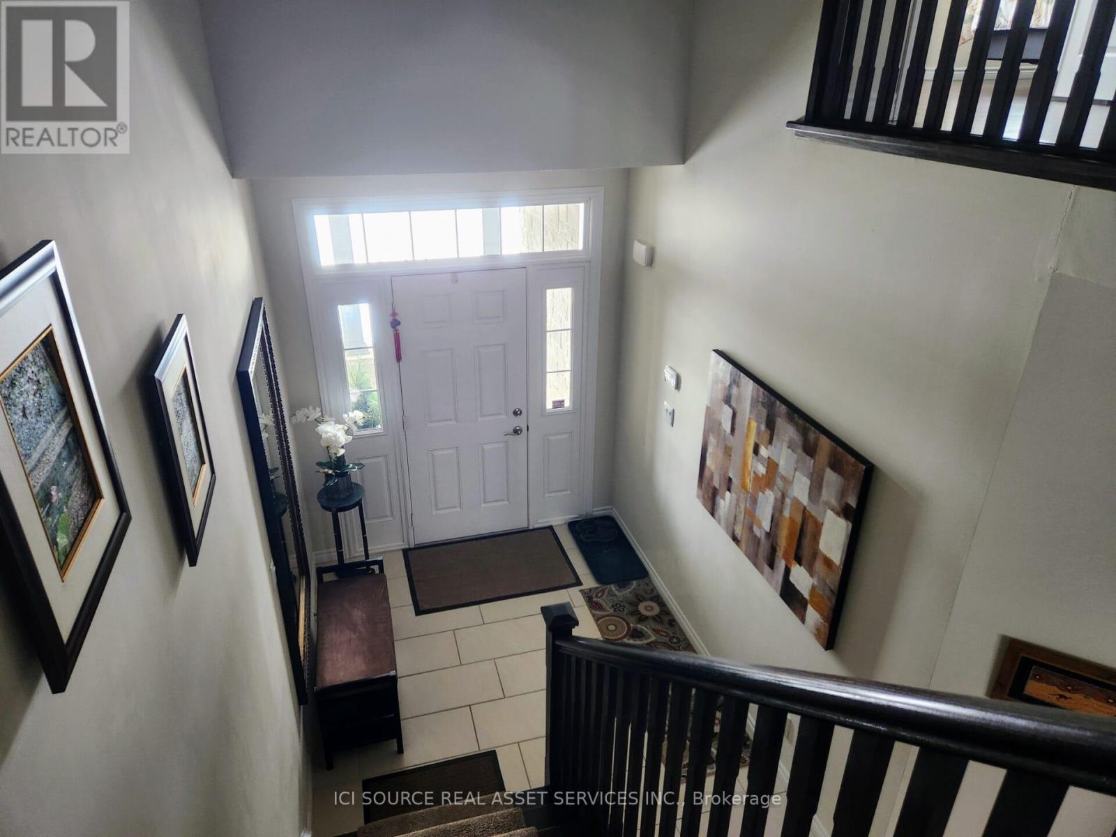 10 - 435 Winchester Drive, Waterloo, Ontario  N2T 0B7 - Photo 3 - X12923900