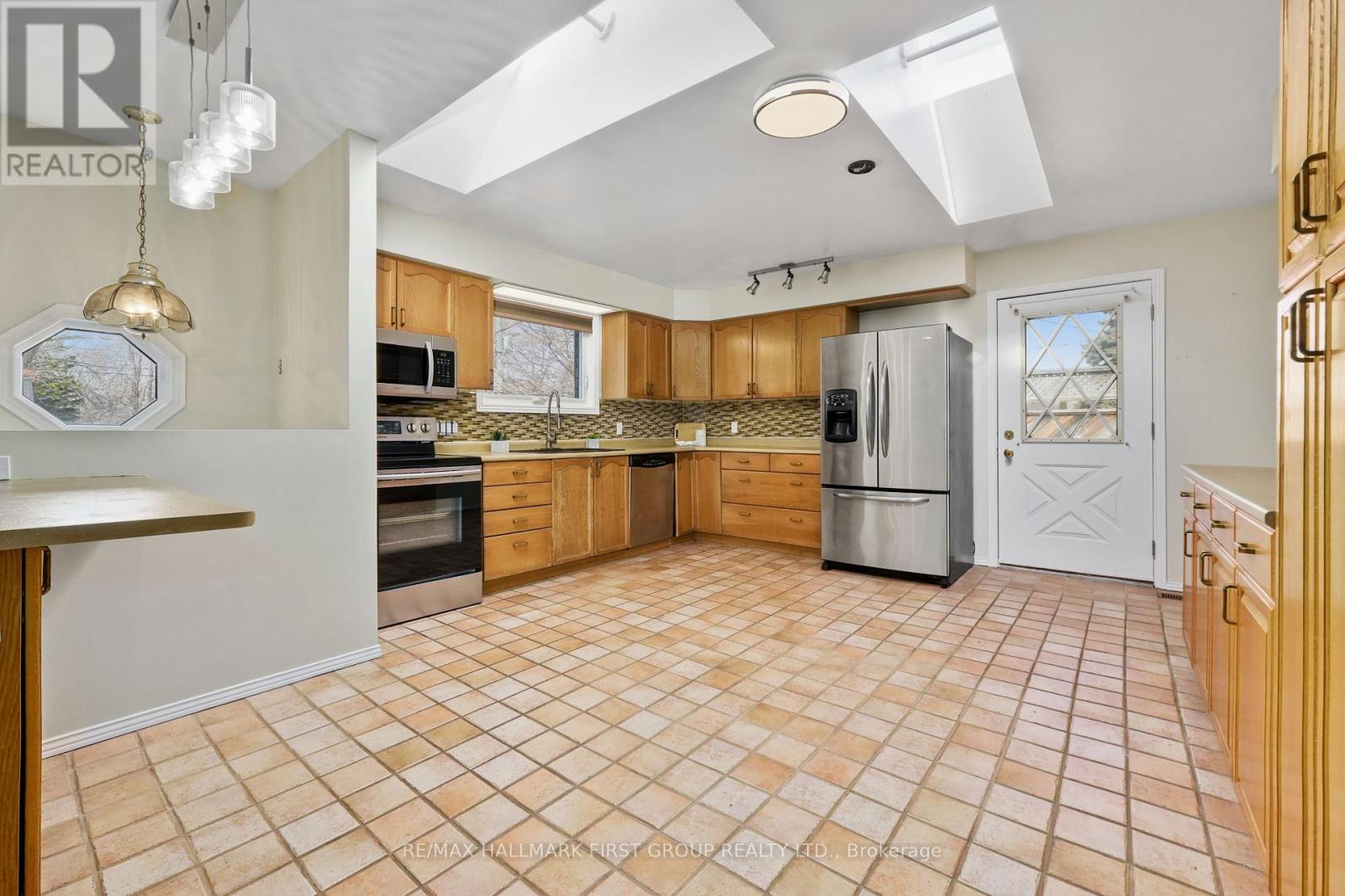 37 Trefusis Street, Port Hope, Ontario  L1A 3P4 - Photo 14 - X12923948