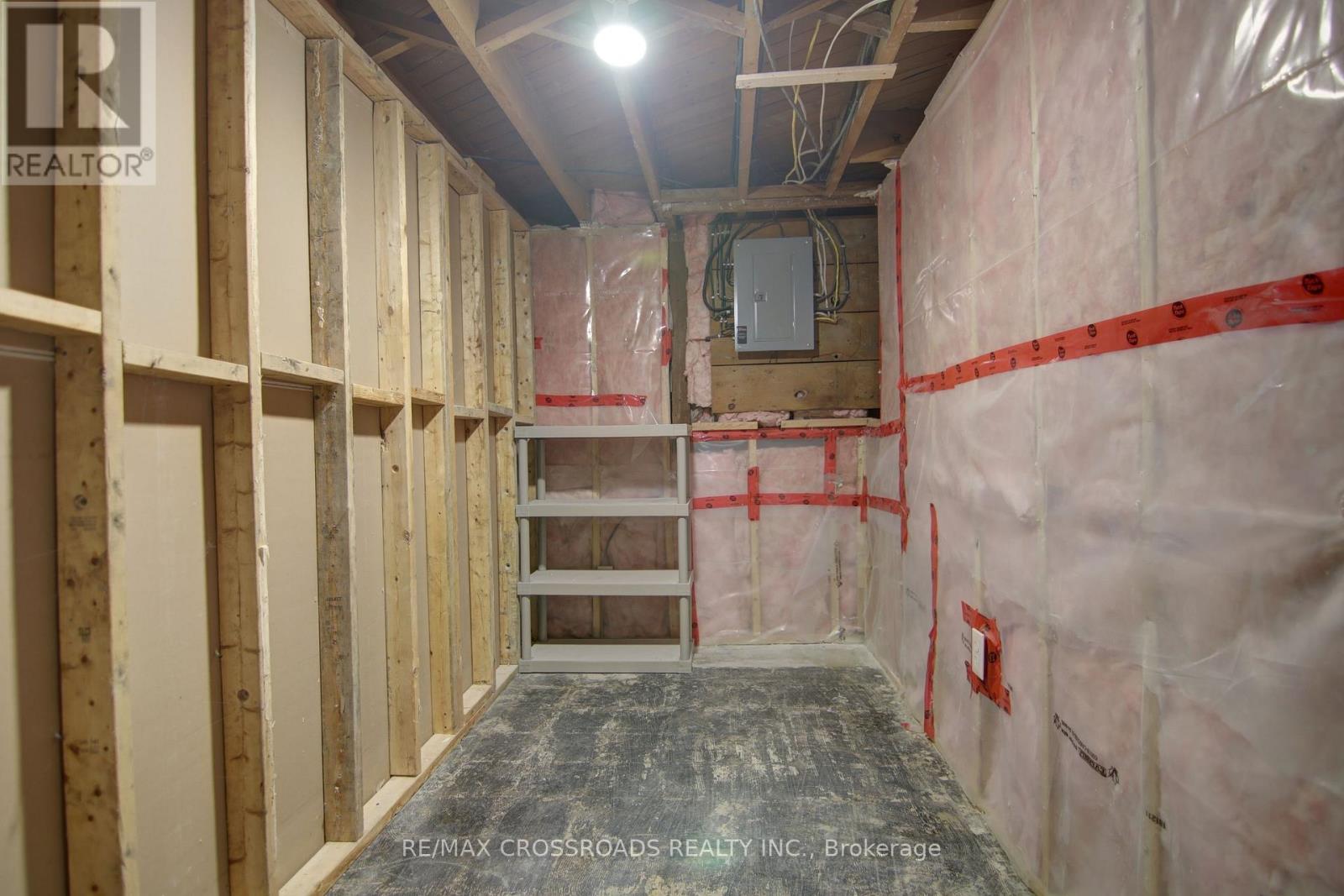 814 Nicholls Street, Peterborough, Ontario  K9H 5T8 - Photo 25 - X12923956