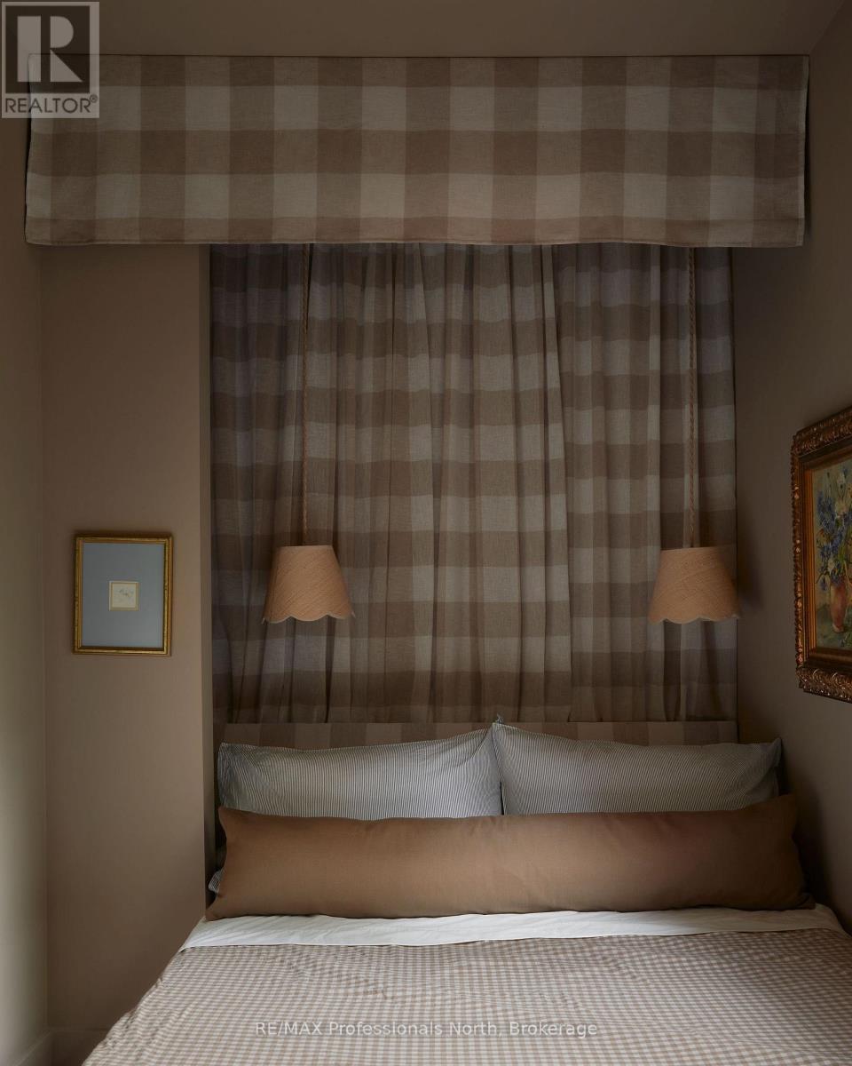 1036 Barbara Road, Dysart Et Al, Ontario  K0L 1M1 - Photo 25 - X12923536