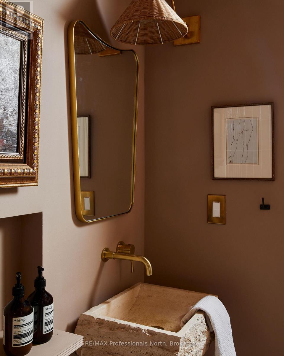 1036 Barbara Road, Dysart Et Al, Ontario  K0L 1M1 - Photo 34 - X12923536