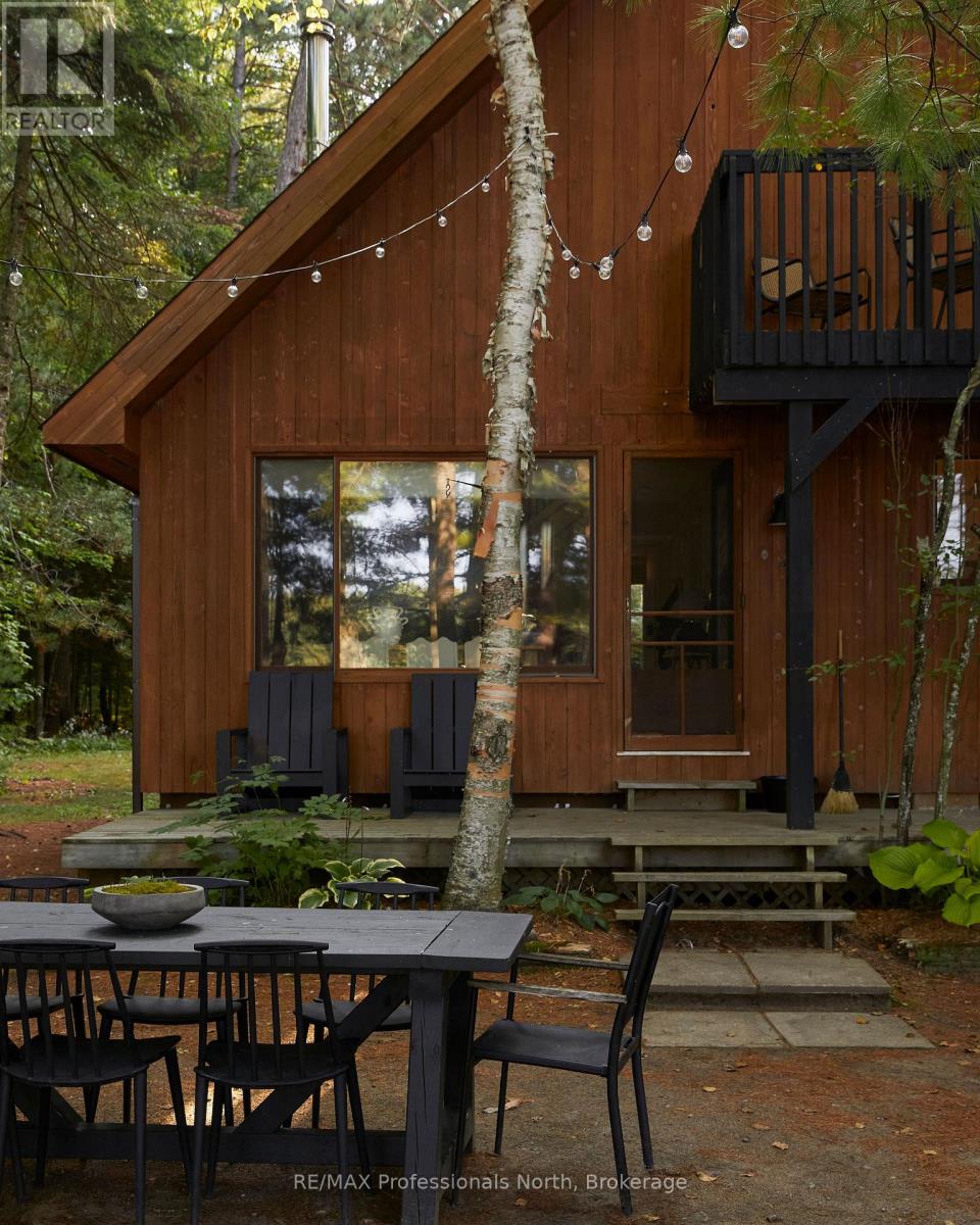 1036 Barbara Road, Dysart Et Al, Ontario  K0L 1M1 - Photo 38 - X12923536