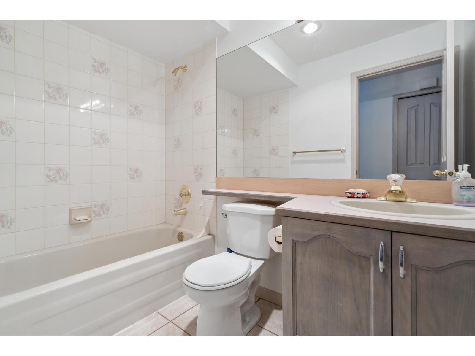 19 9168 Fleetwood Way, Surrey, British Columbia  V3R 0P1 - Photo 23 - R3103894