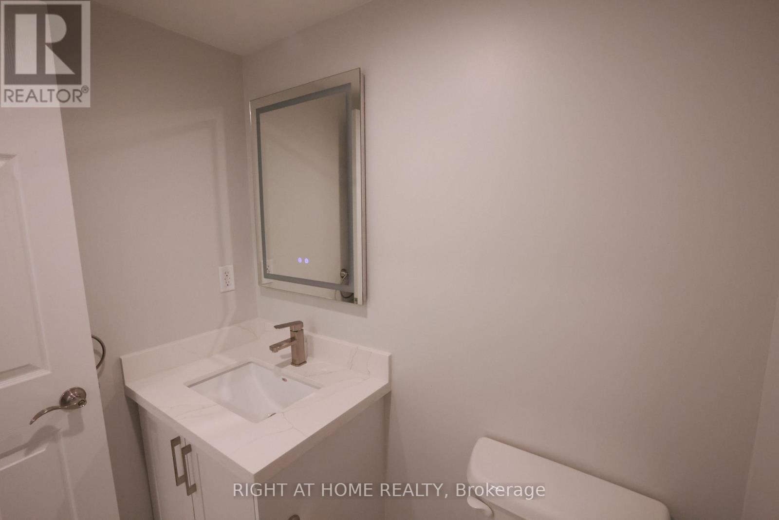 56 Longueuil Place, Whitby, Ontario  L1R 3H1 - Photo 12 - E12847578