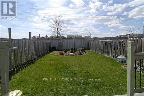 56 Longueuil Place, Whitby, Ontario  L1R 3H1 - Photo 2 - E12847578