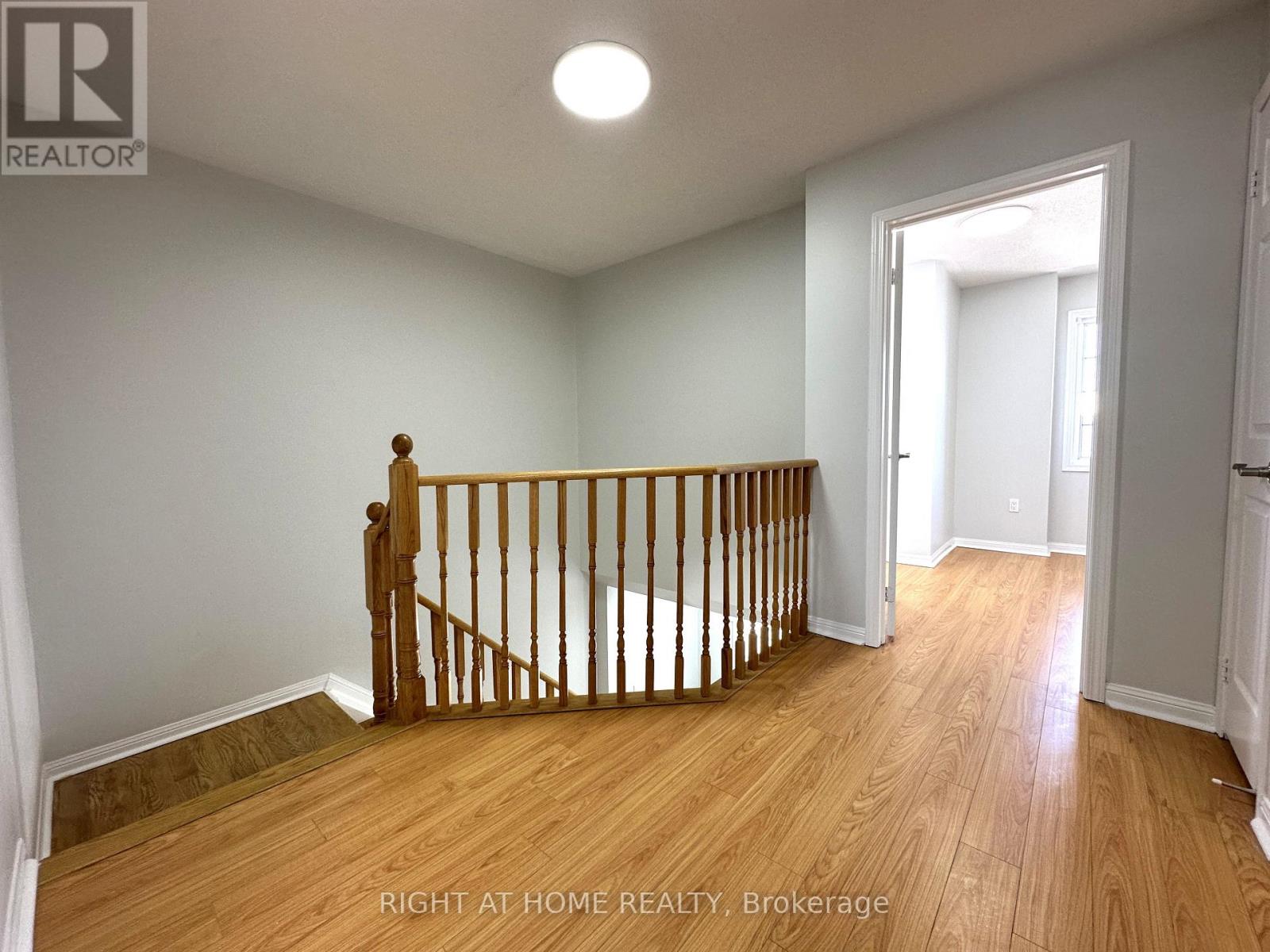 56 Longueuil Place, Whitby, Ontario  L1R 3H1 - Photo 28 - E12847578