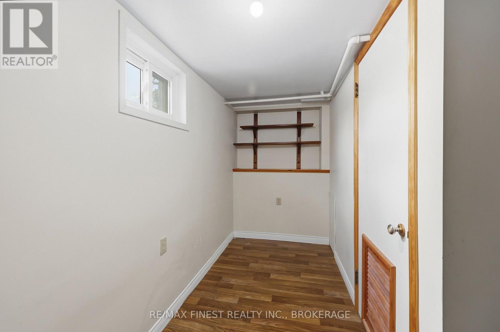 39 Lennox Street, Kingston, Ontario  K7M 4S3 - Photo 28 - X12923484