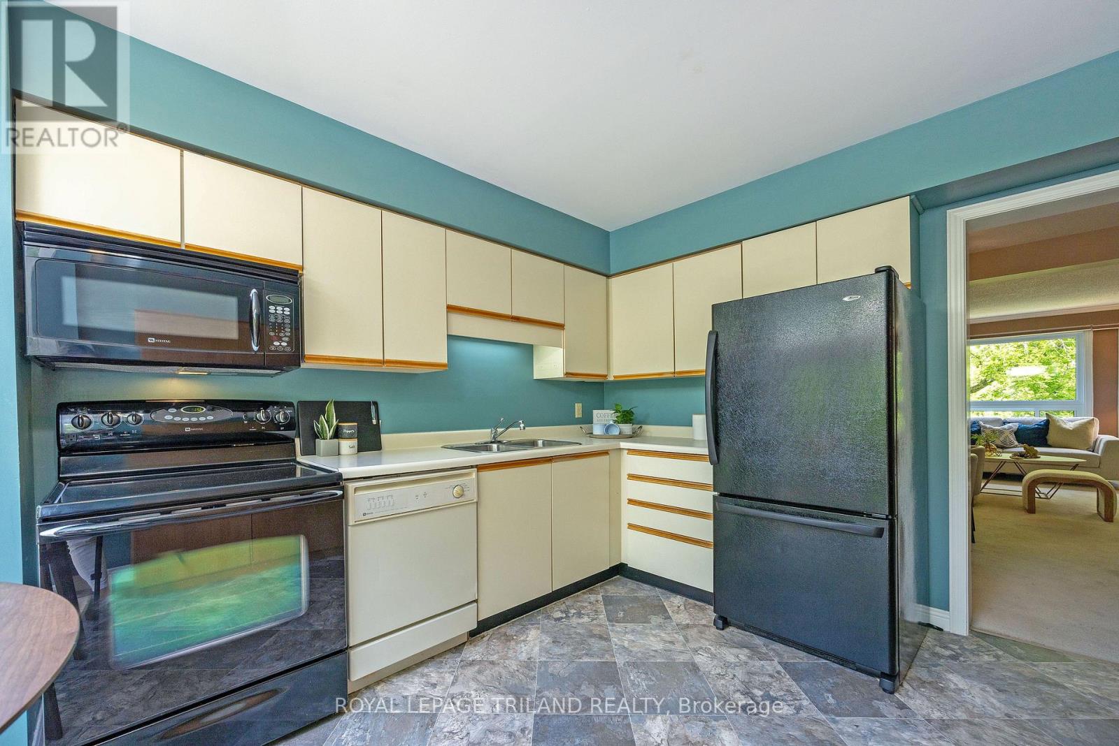 23 - 683 Windermere Road, London North, Ontario  N5X 3T9 - Photo 8 - X12654586