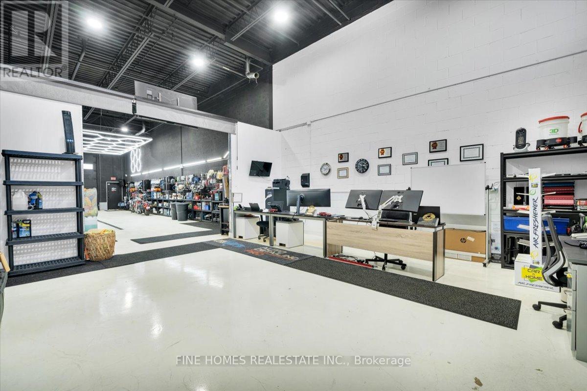 5 - 5235 Steeles Avenue W, Toronto (Humber Summit), Ontario  M9L 2W2 - Photo 12 - W12594050