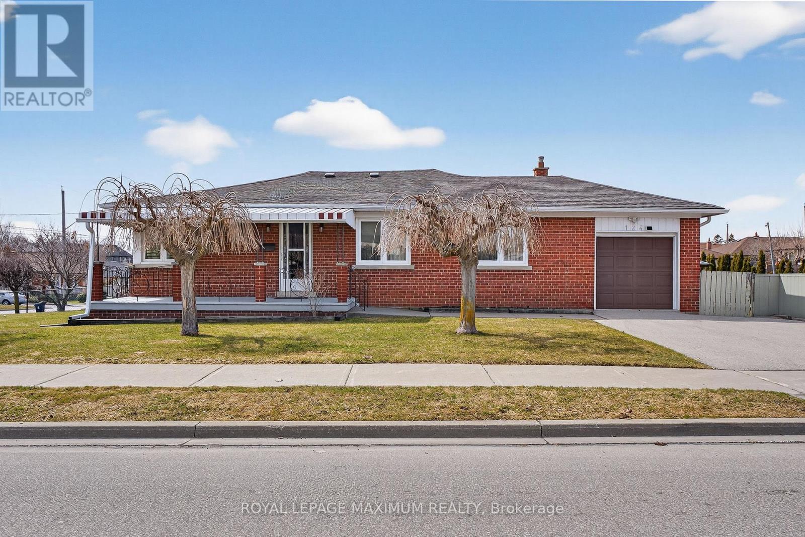 124 Tavistock Road, Toronto, Ontario  M3M 2P4 - Photo 34 - W12922884