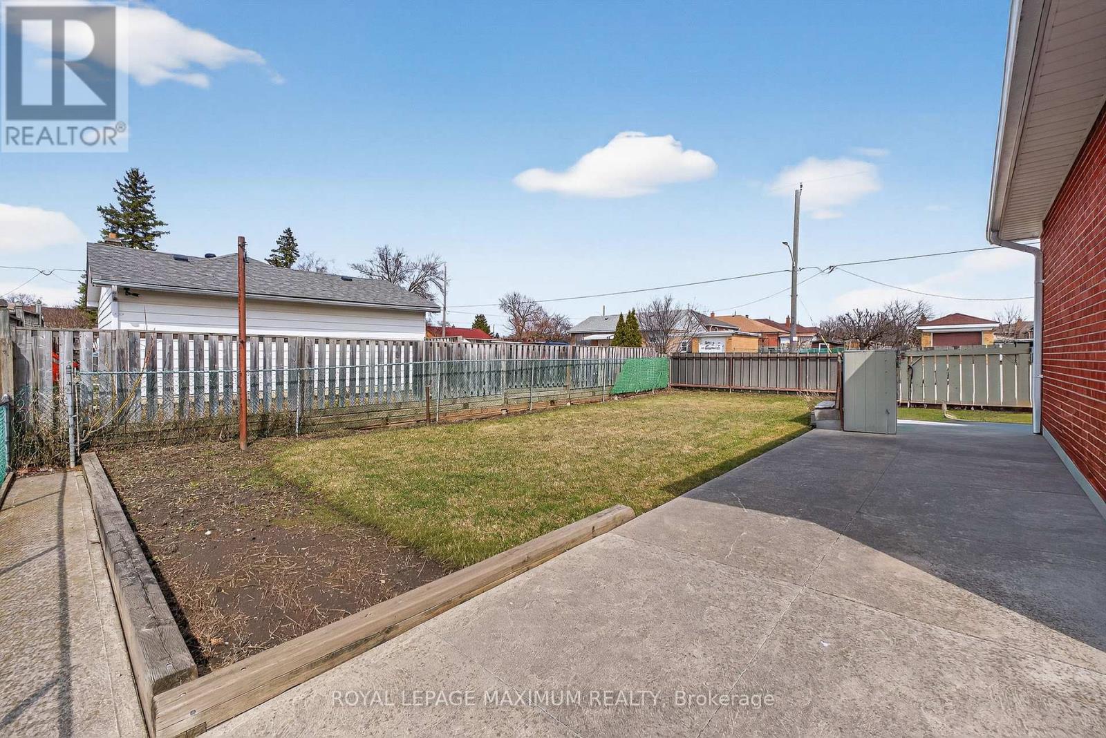 124 Tavistock Road, Toronto, Ontario  M3M 2P4 - Photo 32 - W12922884