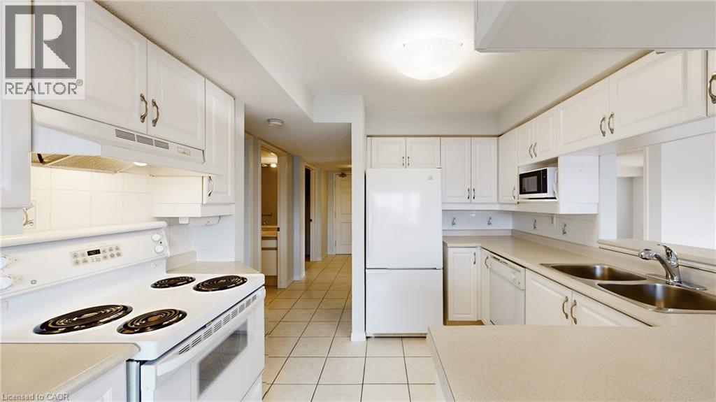 216 Plains Road W Unit# D408, Burlington, Ontario  L7T 4M1 - Photo 3 - 40815349