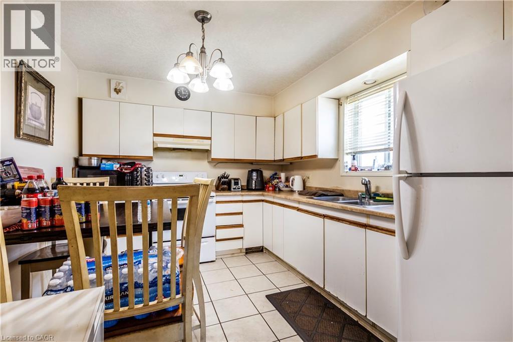 104 Oakwood Avenue, Cambridge, Ontario  N3H 4J2 - Photo 11 - 40743762