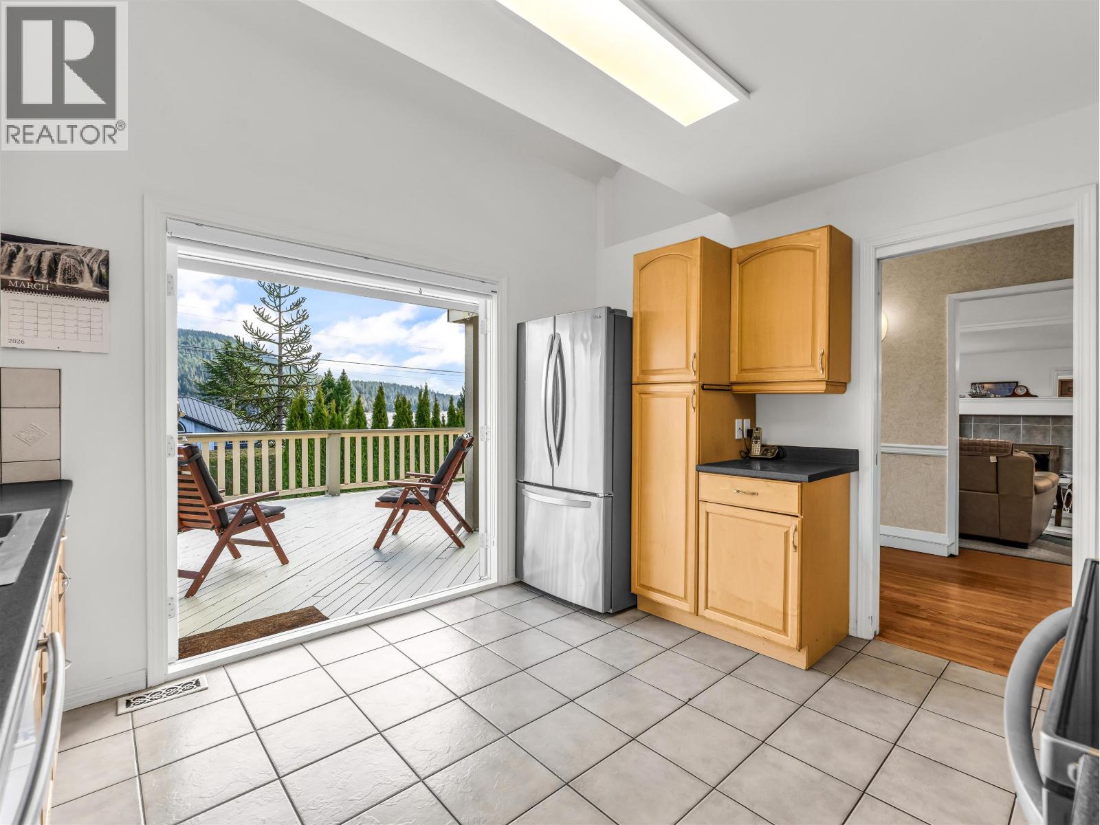 351 Beachview Drive, North Vancouver, British Columbia  V7G 1P5 - Photo 10 - R3103655