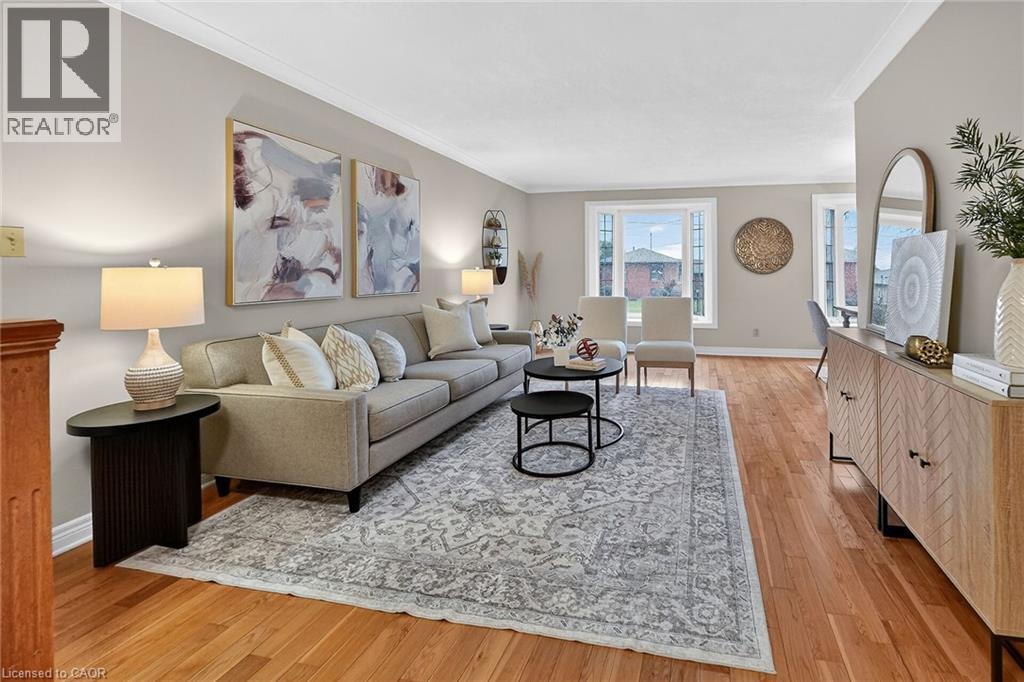 9 Sidare Court, Grimsby, Ontario  L3M 4E8 - Photo 8 - 40811570