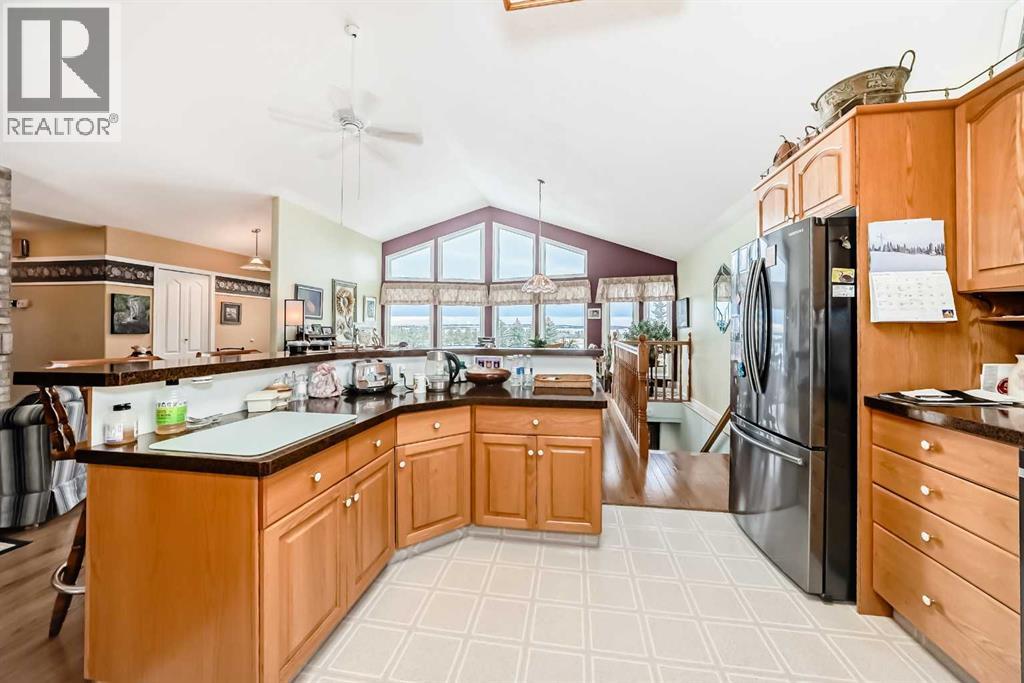 5205 55st., Rimbey, Alberta  T0C 2J0 - Photo 5 - A2295365