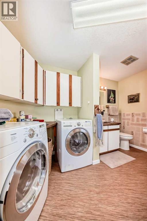 5205 55st., Rimbey, Alberta  T0C 2J0 - Photo 28 - A2295365