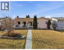 63 Huntmeadow Road NE, Calgary, Alberta