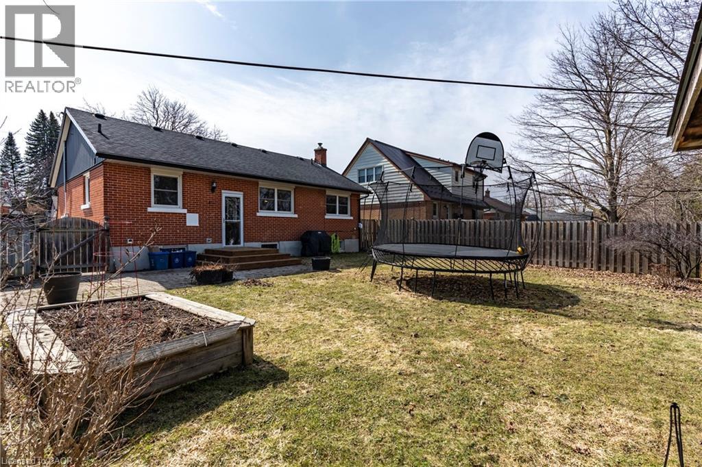 178 Bristol Street, Waterloo, Ontario  N2J 1H1 - Photo 35 - 40815121