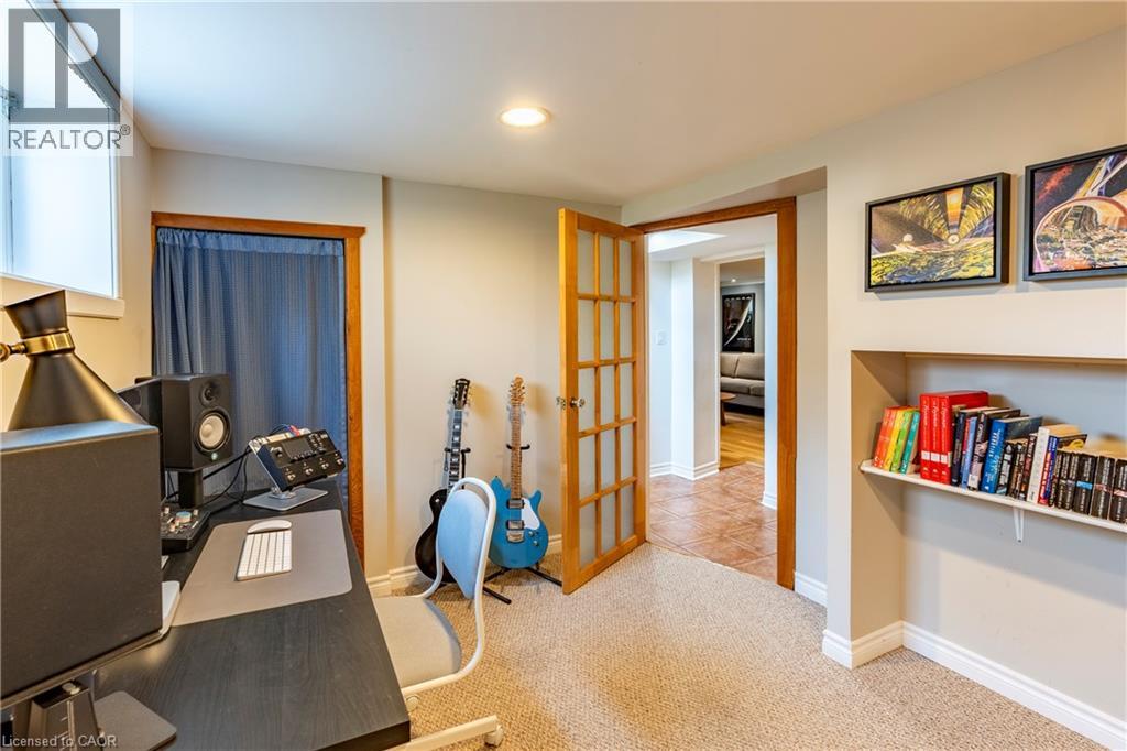 178 Bristol Street, Waterloo, Ontario  N2J 1H1 - Photo 34 - 40815121