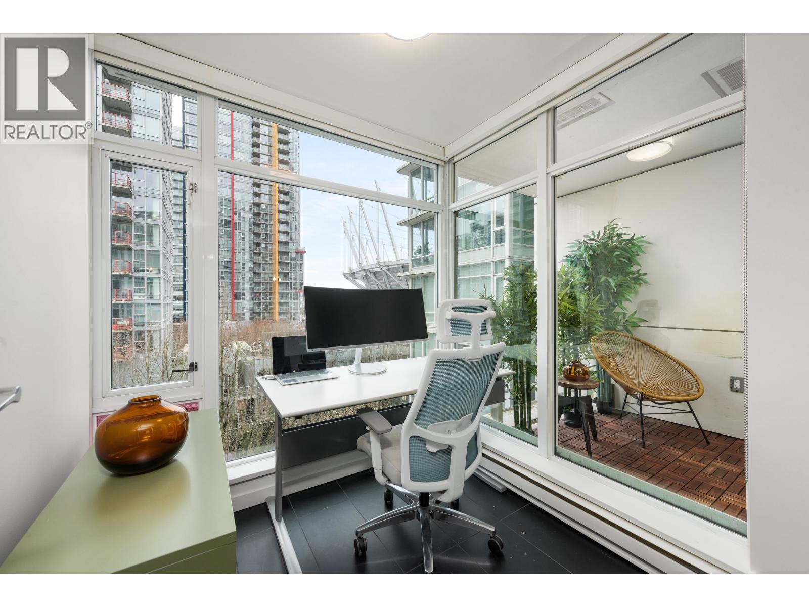 717 161 W Georgia Street, Vancouver, British Columbia  V6B 0K9 - Photo 11 - R3102270