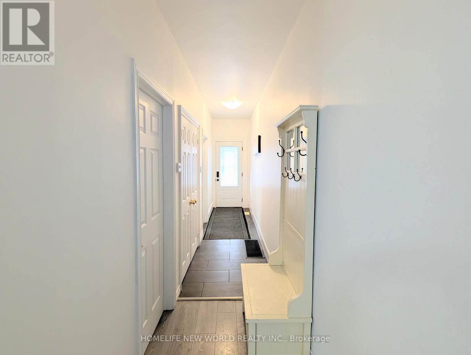 67 Condor Avenue, Toronto, Ontario  M4J 3M7 - Photo 3 - E12885394