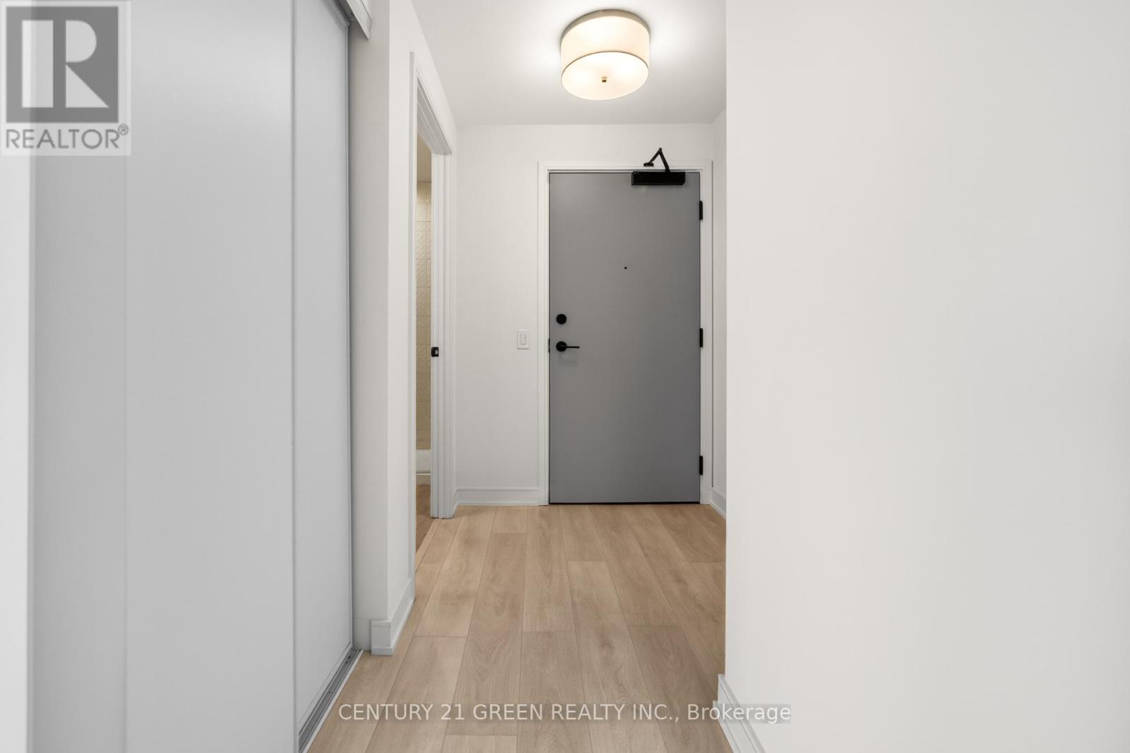 1902 - 8020 Derry Road W, Milton, Ontario  L9T 9N7 - Photo 15 - W12921750