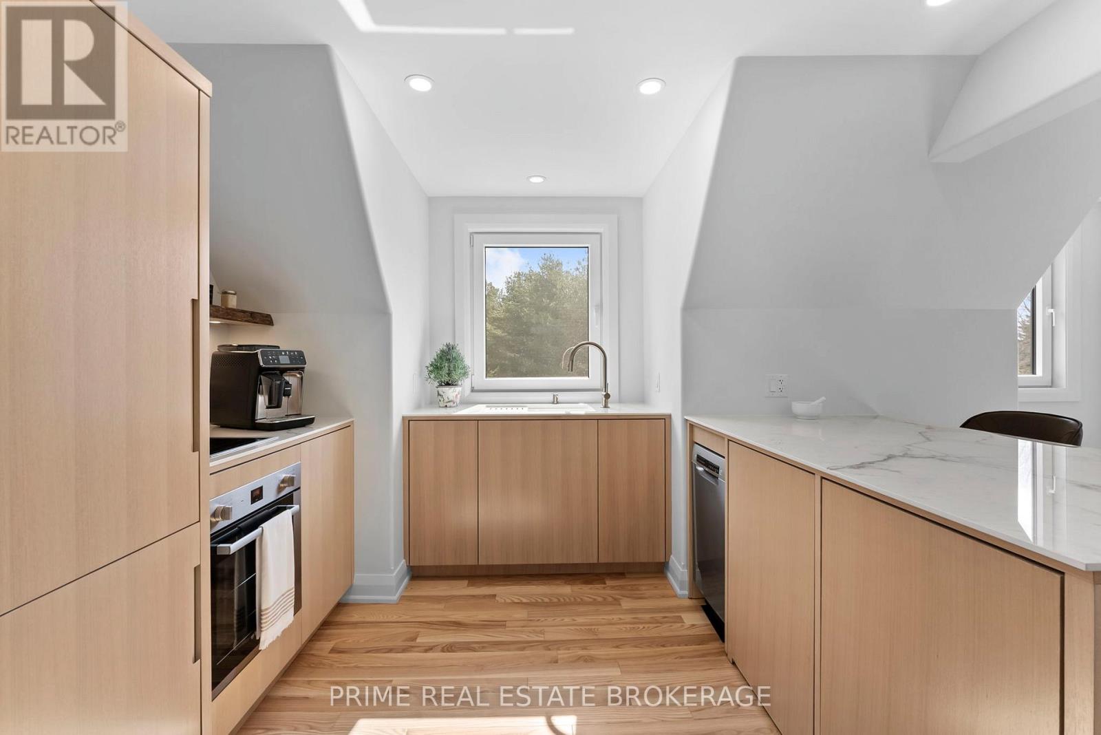 575 Emily Street, St. Marys, Ontario  N4X 1C2 - Photo 39 - X12923972