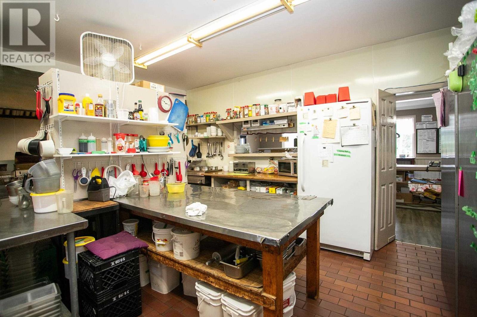 3171 Highway 17b, Macdonald Meredith & Aberdeen Township, Ontario  P0S 1C0 - Photo 18 - SM242492