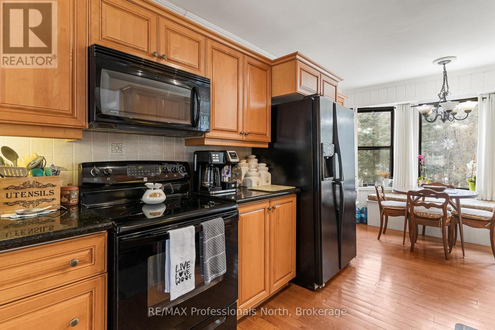 28 Independence Street, Dysart Et Al, Ontario  K0M 1S0 - Photo 15 - X12924072