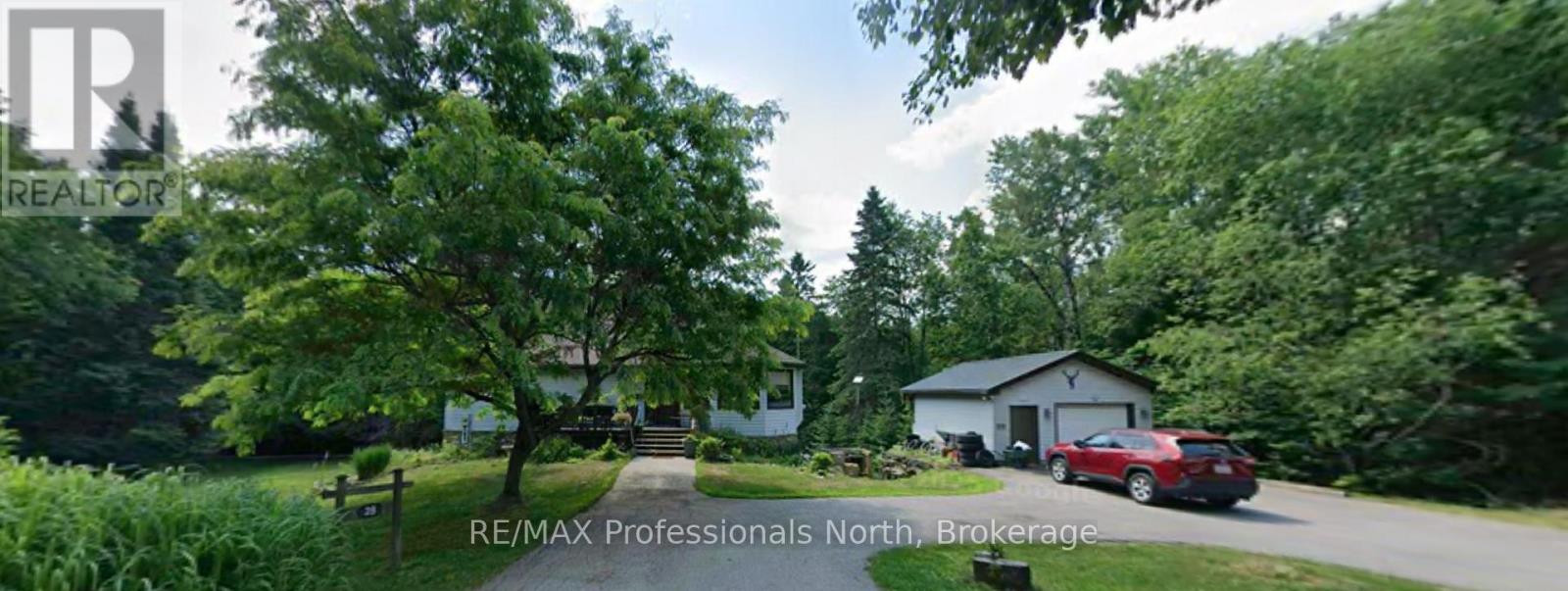 28 Independence Street, Dysart Et Al, Ontario  K0M 1S0 - Photo 2 - X12924072