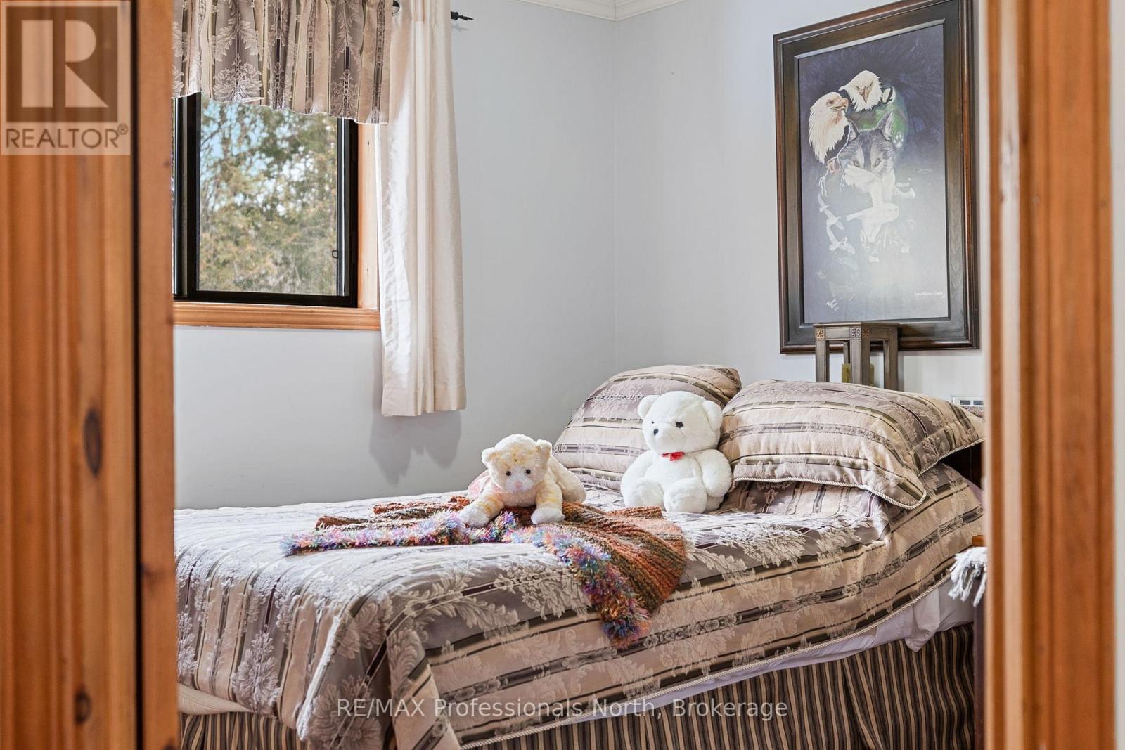 28 Independence Street, Dysart Et Al, Ontario  K0M 1S0 - Photo 30 - X12924072