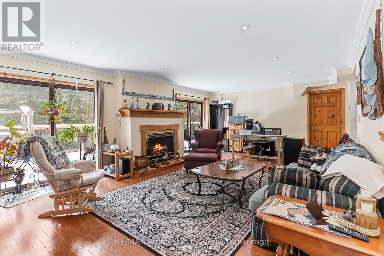 28 Independence Street, Dysart Et Al, Ontario  K0M 1S0 - Photo 35 - X12924072