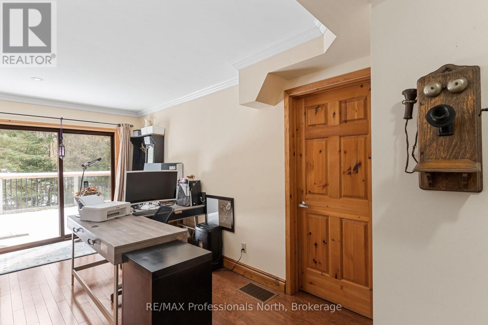 28 Independence Street, Dysart Et Al, Ontario  K0M 1S0 - Photo 38 - X12924072