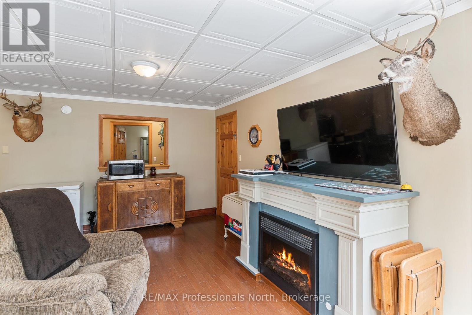 28 Independence Street, Dysart Et Al, Ontario  K0M 1S0 - Photo 41 - X12924072