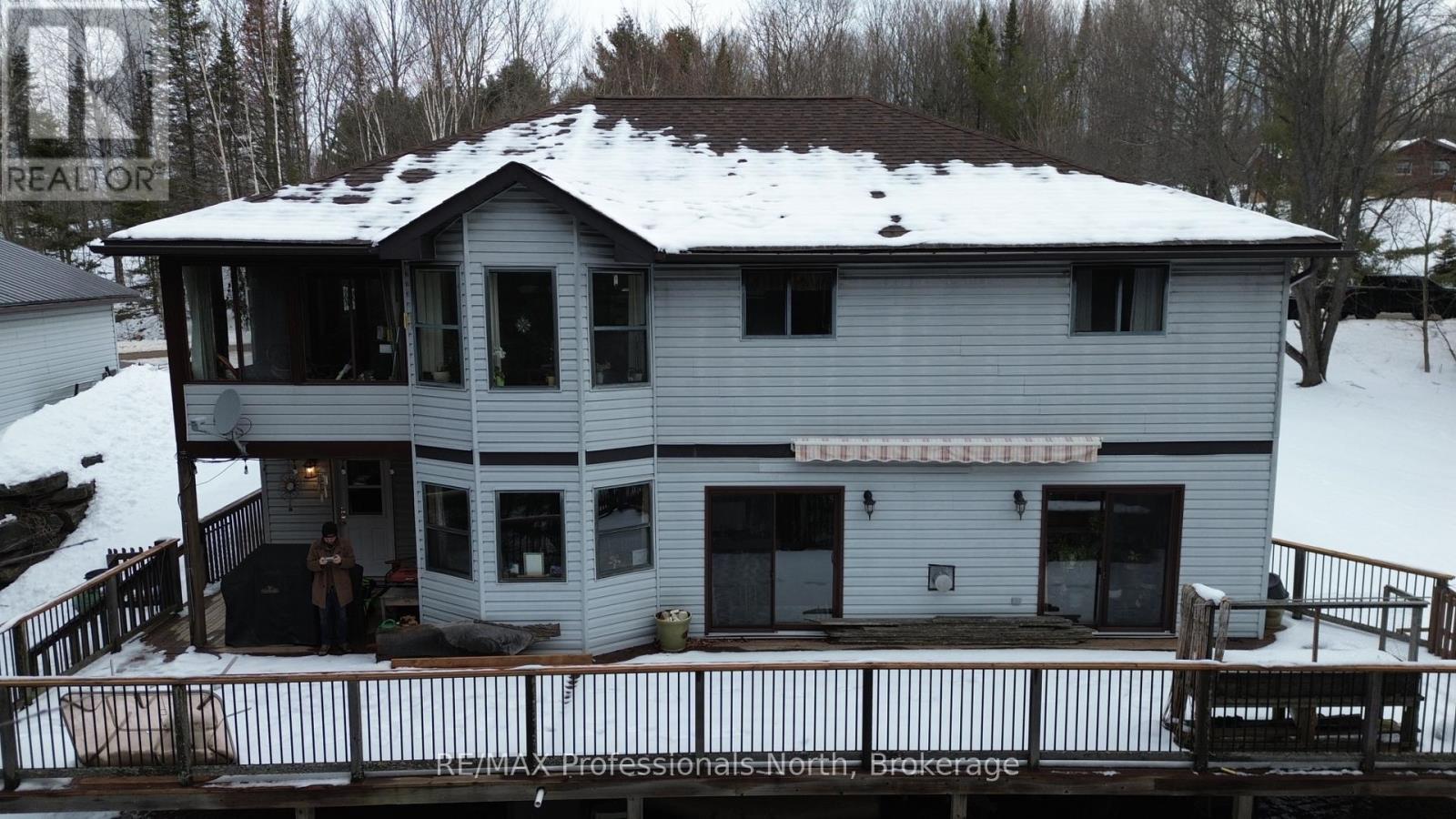 28 Independence Street, Dysart Et Al, Ontario  K0M 1S0 - Photo 48 - X12924072