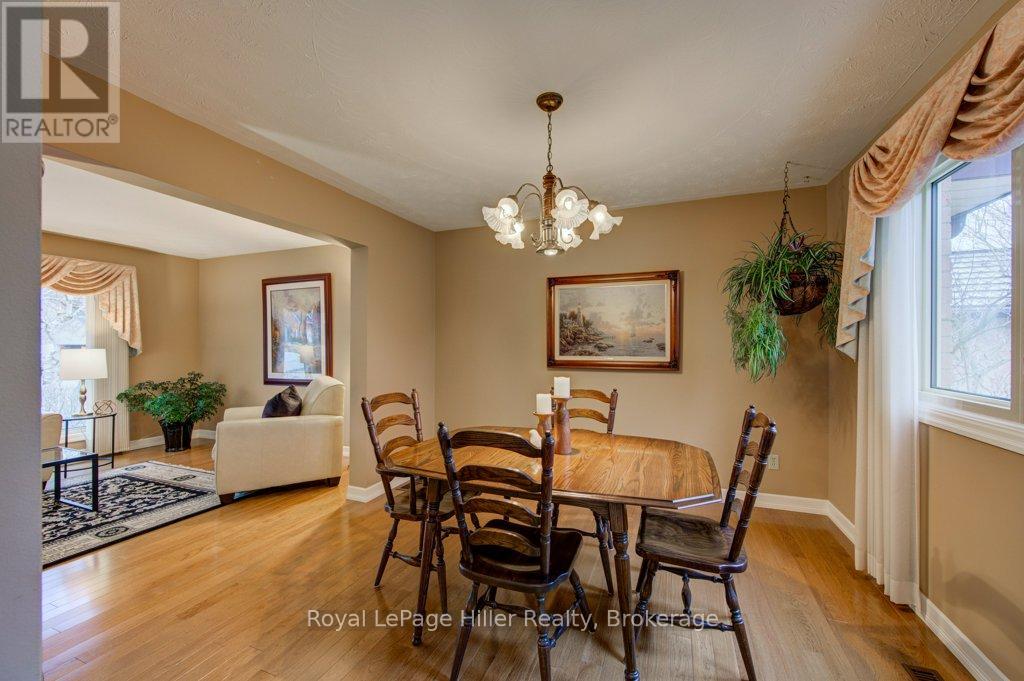 84 Franklin Drive, Stratford, Ontario  N5A 7N6 - Photo 12 - X12924136