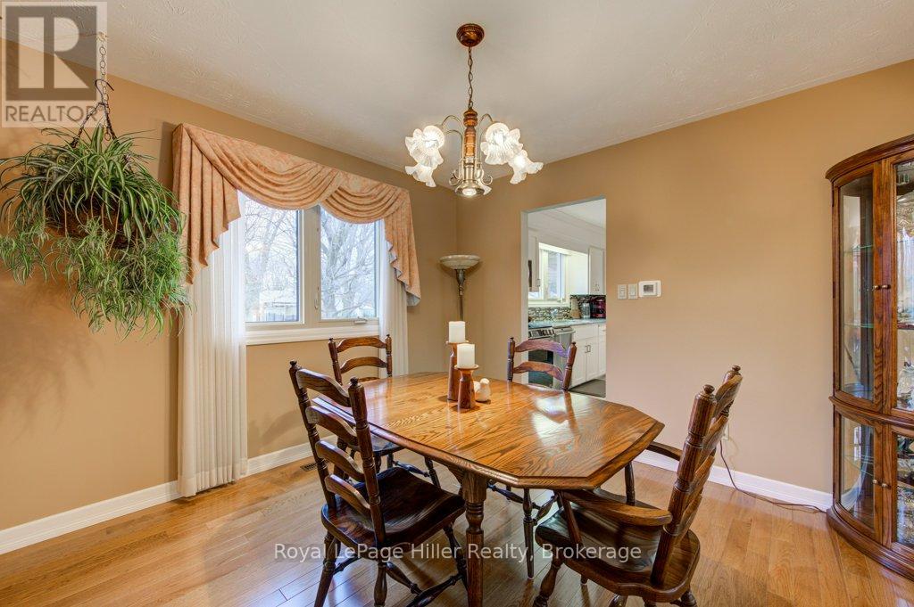 84 Franklin Drive, Stratford, Ontario  N5A 7N6 - Photo 13 - X12924136