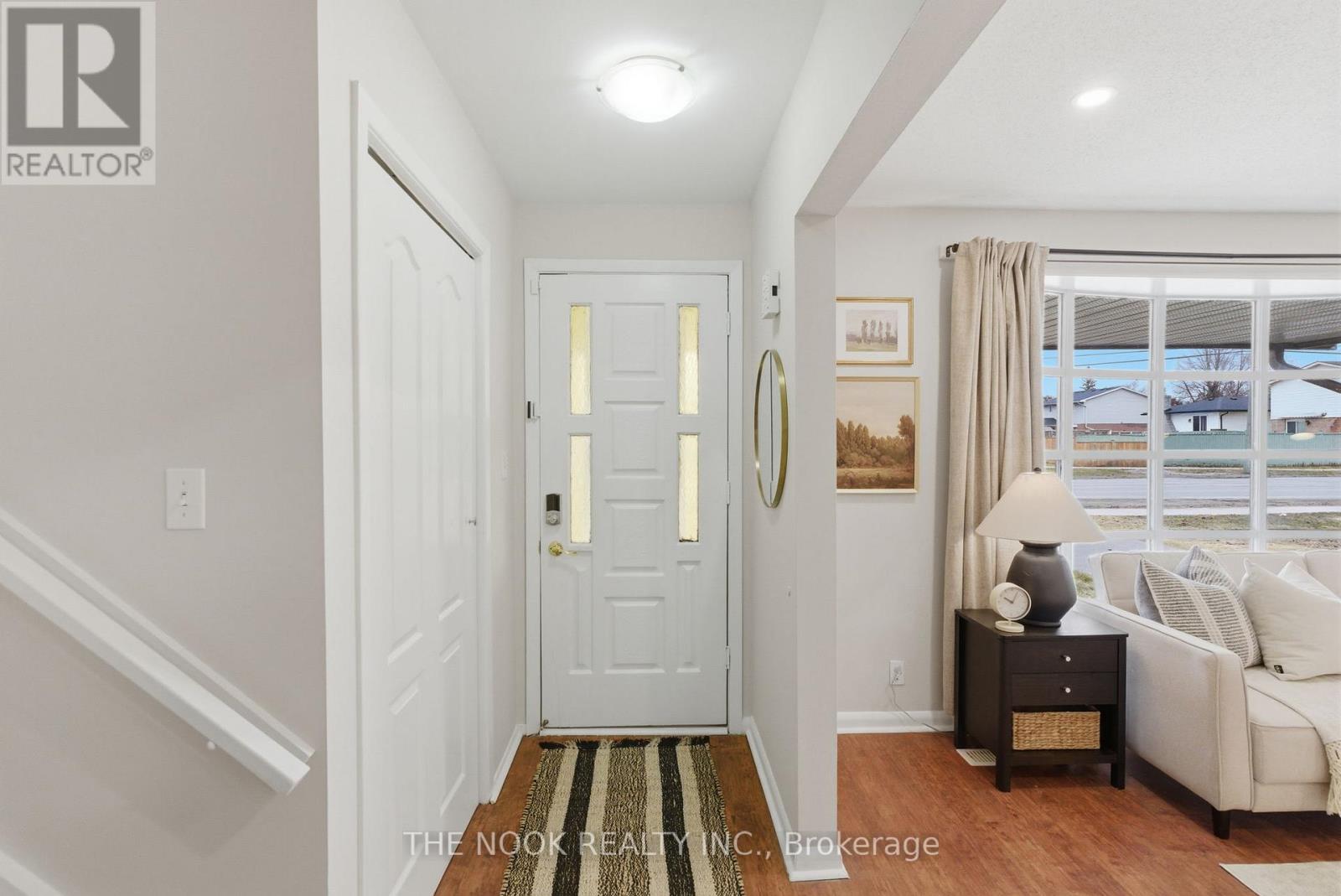 114 Tracey Street, Belleville, Ontario  K8P 2R8 - Photo 3 - X12924350