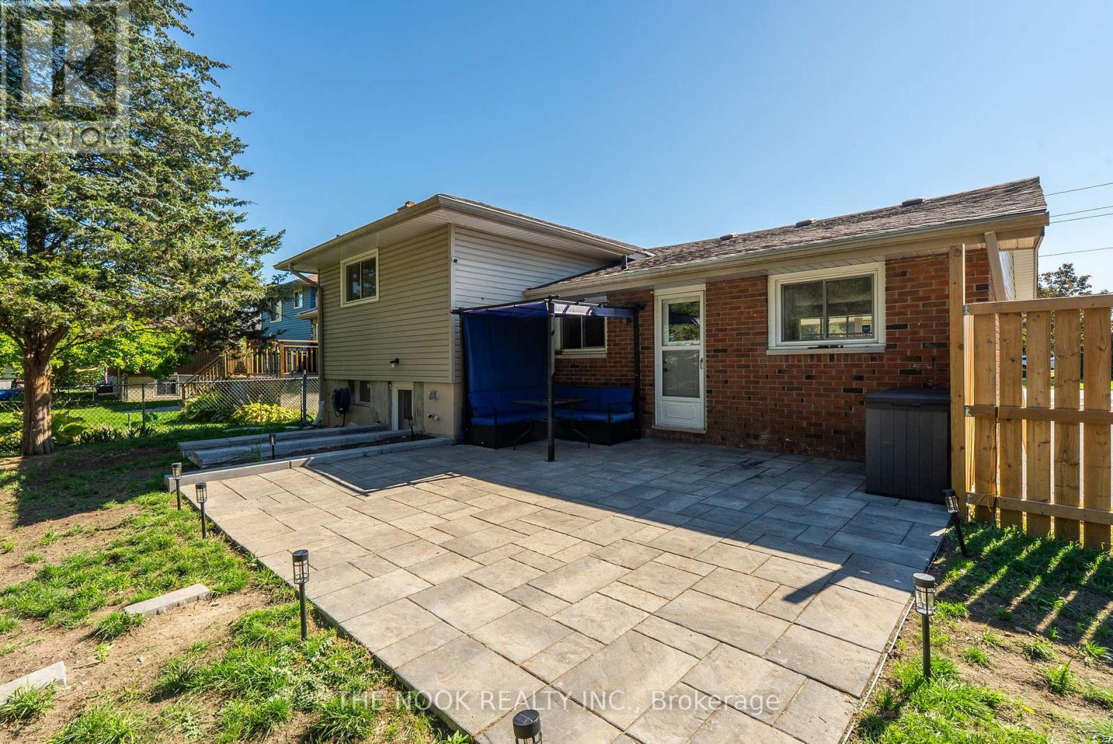 114 Tracey Street, Belleville, Ontario  K8P 2R8 - Photo 32 - X12924350