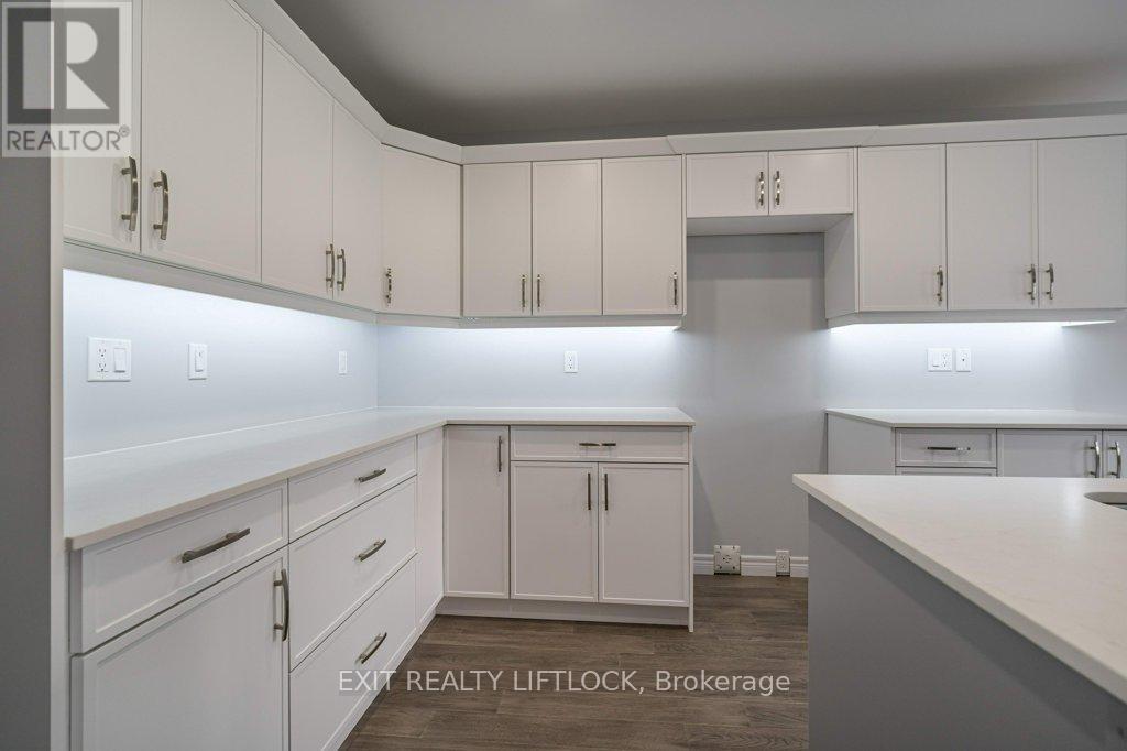 238 O Neil Street, Peterborough, Ontario  K9K 0H1 - Photo 14 - X12924374