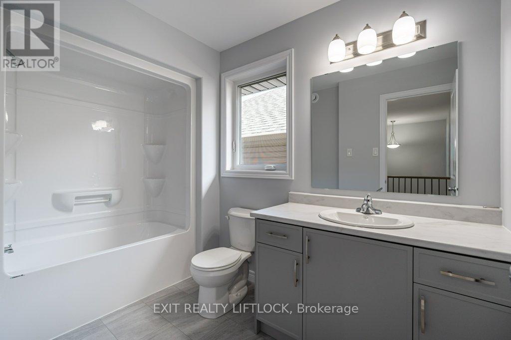 238 O Neil Street, Peterborough, Ontario  K9K 0H1 - Photo 20 - X12924374