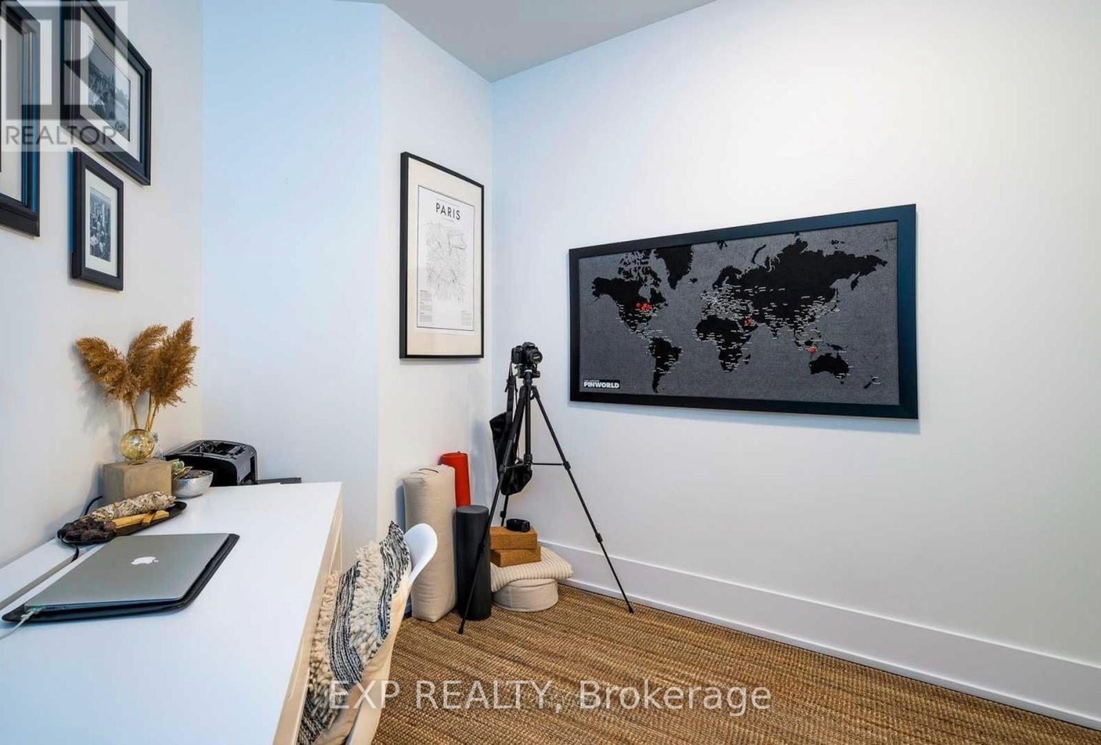 613 - 1 Edgewater Drive, Toronto, Ontario  M5A 1B9 - Photo 6 - C12924280