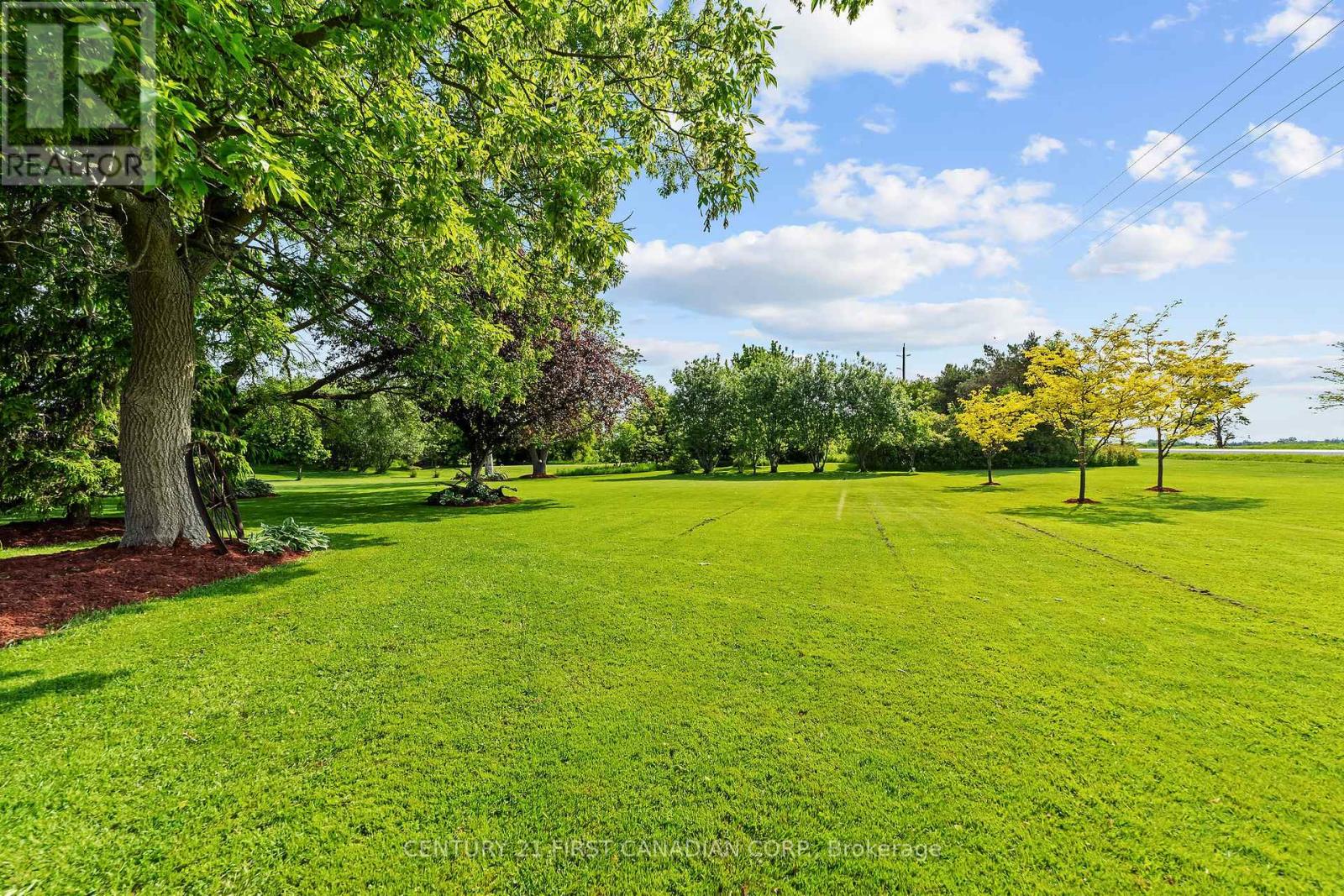 13972 Elginfield Road, Lucan Biddulph, Ontario  N0M 2J0 - Photo 12 - X12924150