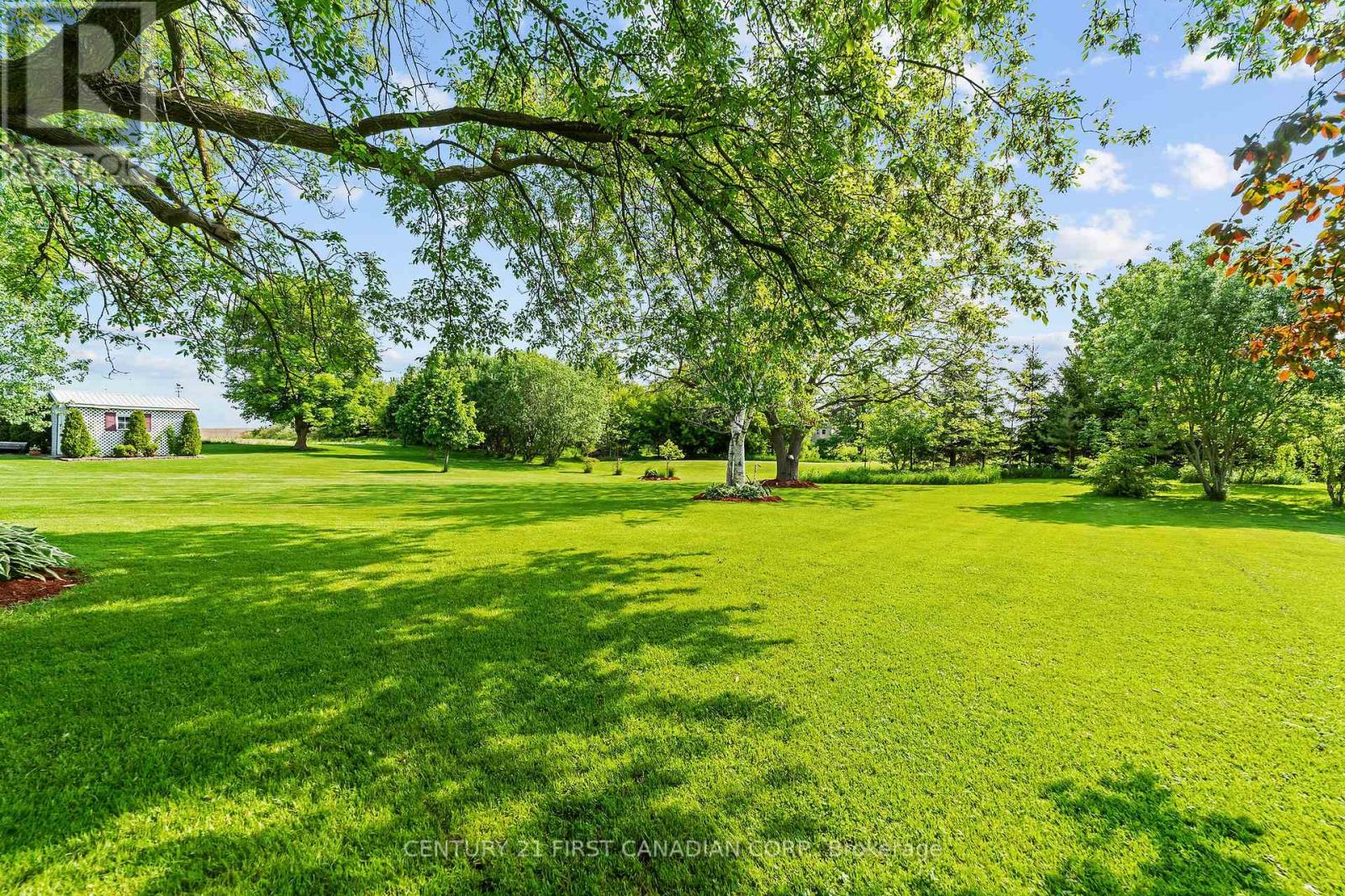 13972 Elginfield Road, Lucan Biddulph, Ontario  N0M 2J0 - Photo 13 - X12924150