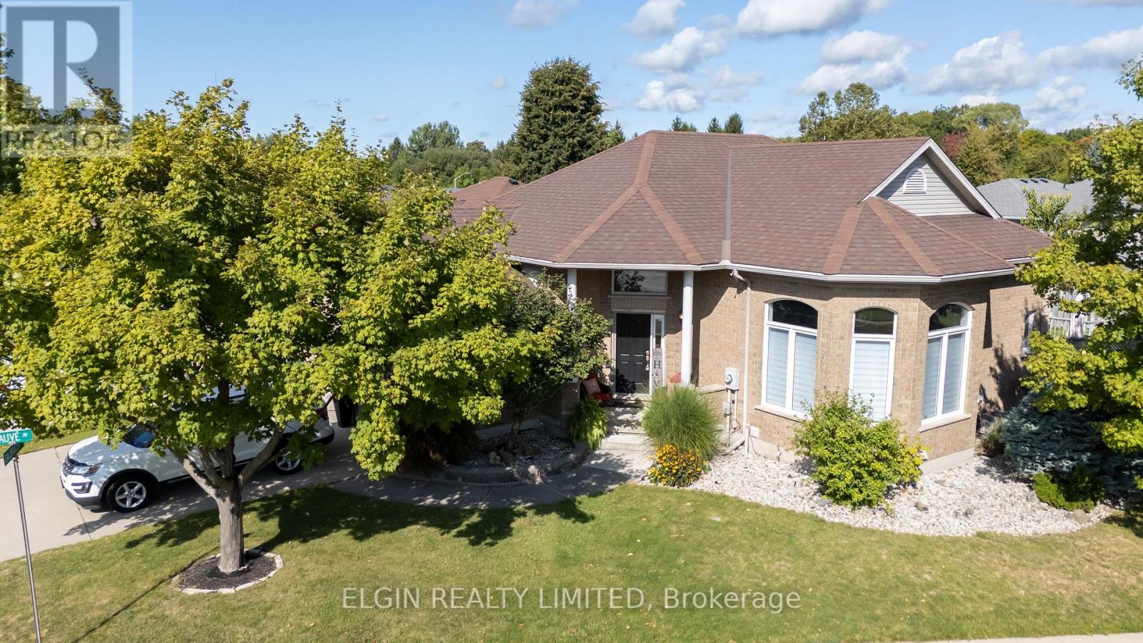 2 Galbraith Court, St. Thomas, Ontario  N5R 6G8 - Photo 16 - X12924254