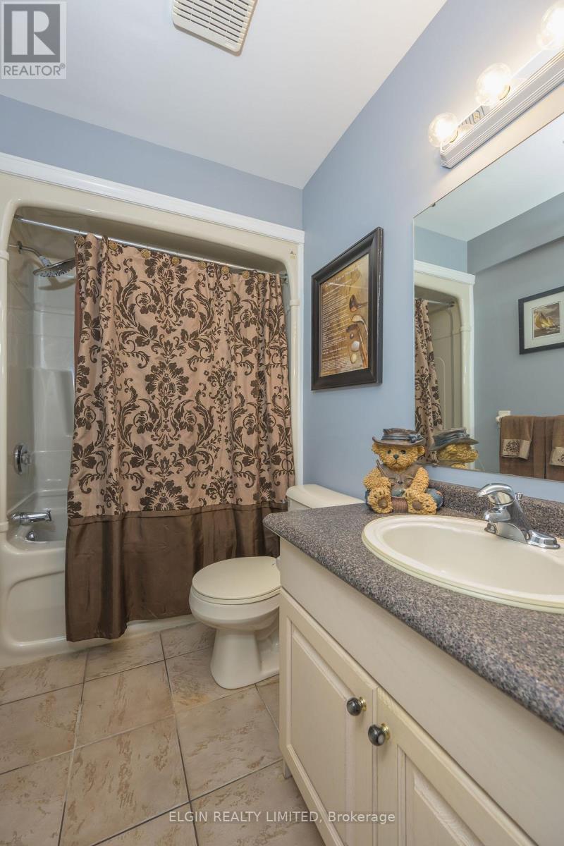 2 Galbraith Court, St. Thomas, Ontario  N5R 6G8 - Photo 44 - X12924254